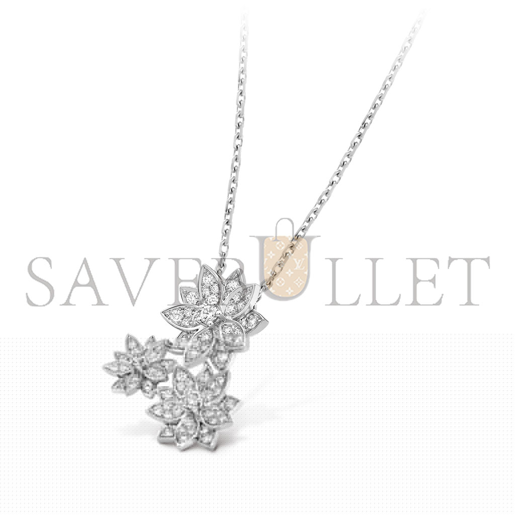 VAN CLEEF ARPELS LOTUS PENDANT, 3 FLOWERS VCARP7TG00